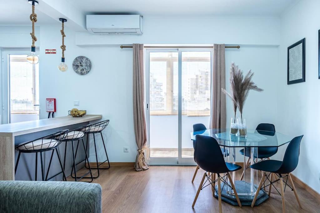 Faro Center With Ac & Wifi Apartment Екстериор снимка